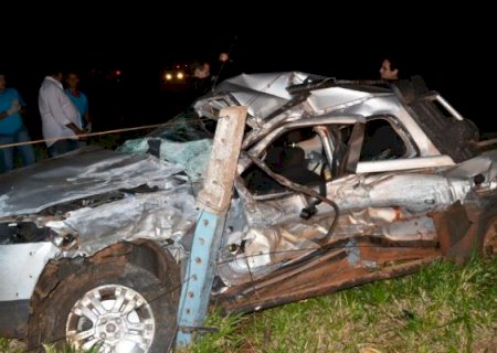 Produtor rural morre ao se chocar com carreta em Aral Moreira