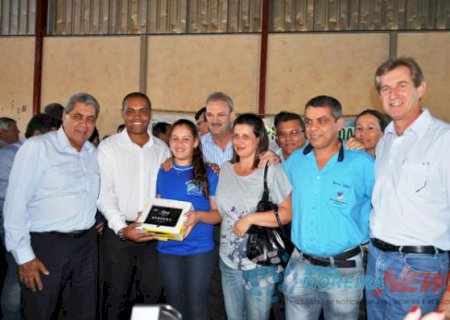 Edson de David e Eugenio Freire participam com governador da entrega de prêmios para alunos da rede pública