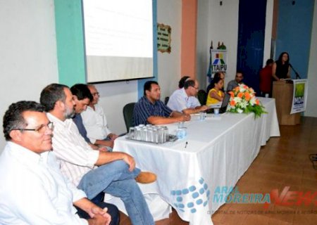 Durante reunião do Conisul, Profº Eugenio Freire visita Unidade de Processamento de Lixo em Iguatemi