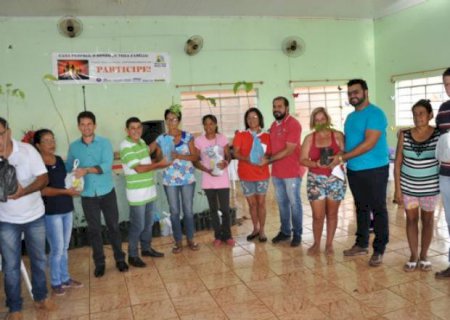 Em Aral Moreira, vereadores participam de encerramento do projeto social 