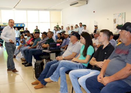 Lar Cooperativa de Aral Moreira presta contas aos associados