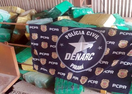 Denarc de Cascavel prende homem com 7,7 Toneladas de maconha em Aral Moreira