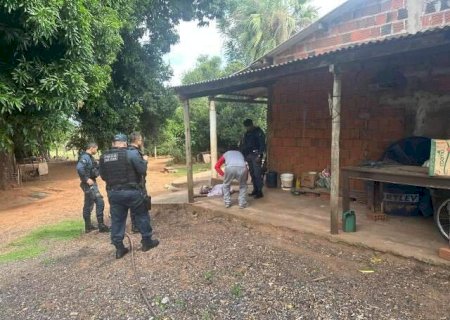 Homem mata irmão, cunhado e depois atira contra a própria cabeça