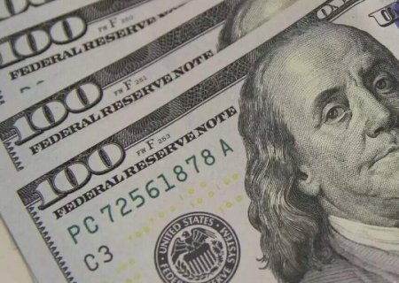 Dólar sobe para R$ 5,41 após dados dos EUA e pacote de ajuda no Brasil