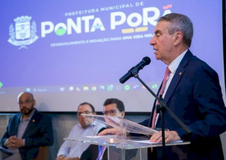 ALEMS reforça compromisso com integração e desenvolvimento da fronteira Brasil-Paraguai                  1º secretário participou de reunião para discutir ações conjuntas voltadas ao desenvolvimento das cidades-irmãs