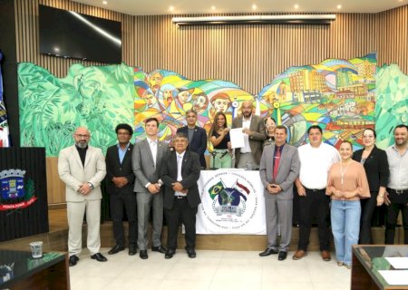 Parlim encerra ano legislativo com sessãomarcada por pauta cheia e integração fronteiriça