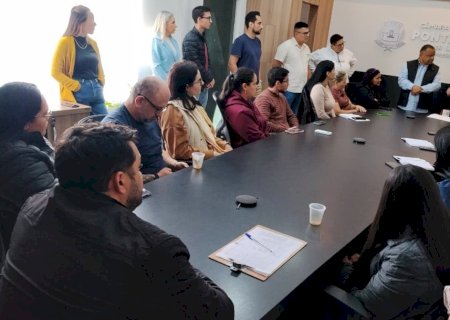 Jelson Bernabé promove reuniões semanais com servidores e assessores para aprimorar os serviços da Câmara Municipal de Ponta Porã